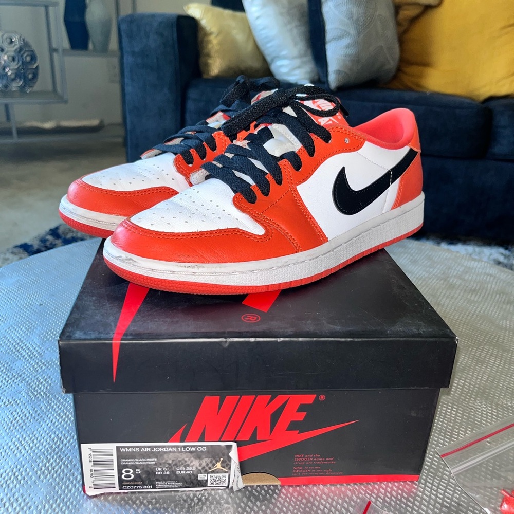 Nike Air Jordan Low OG orange Black White Sneakers
